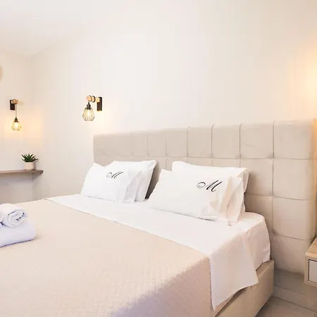 Apartment Manthos Beachfront