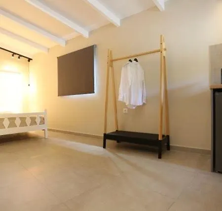 Apartment Manthos Beachfront Laganas